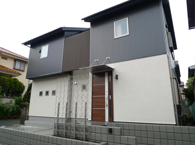 夫婦で一部屋づつ部屋を確保。共に暮らし個もい買生かすスタイル。
